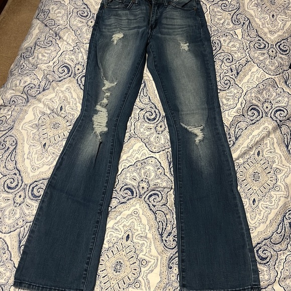 Worn once KanCan jeans - Picture 7 of 8